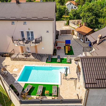 Apartman Toni Gračac Buitenkant foto