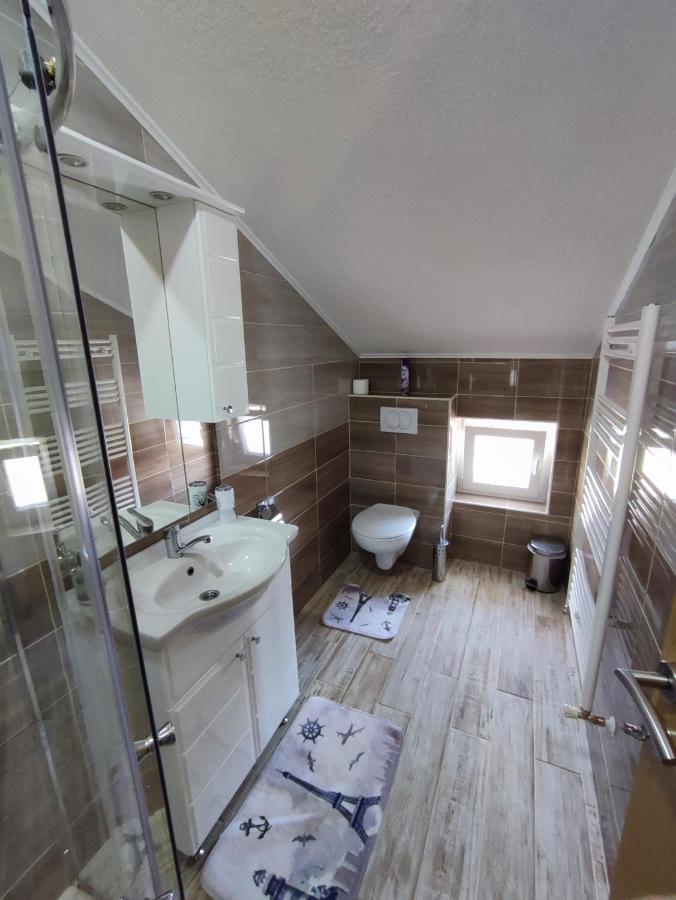 Apartman Toni Gračac Buitenkant foto