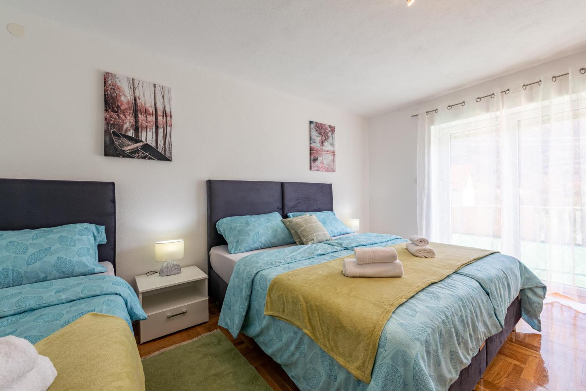Apartman Toni Gračac Buitenkant foto