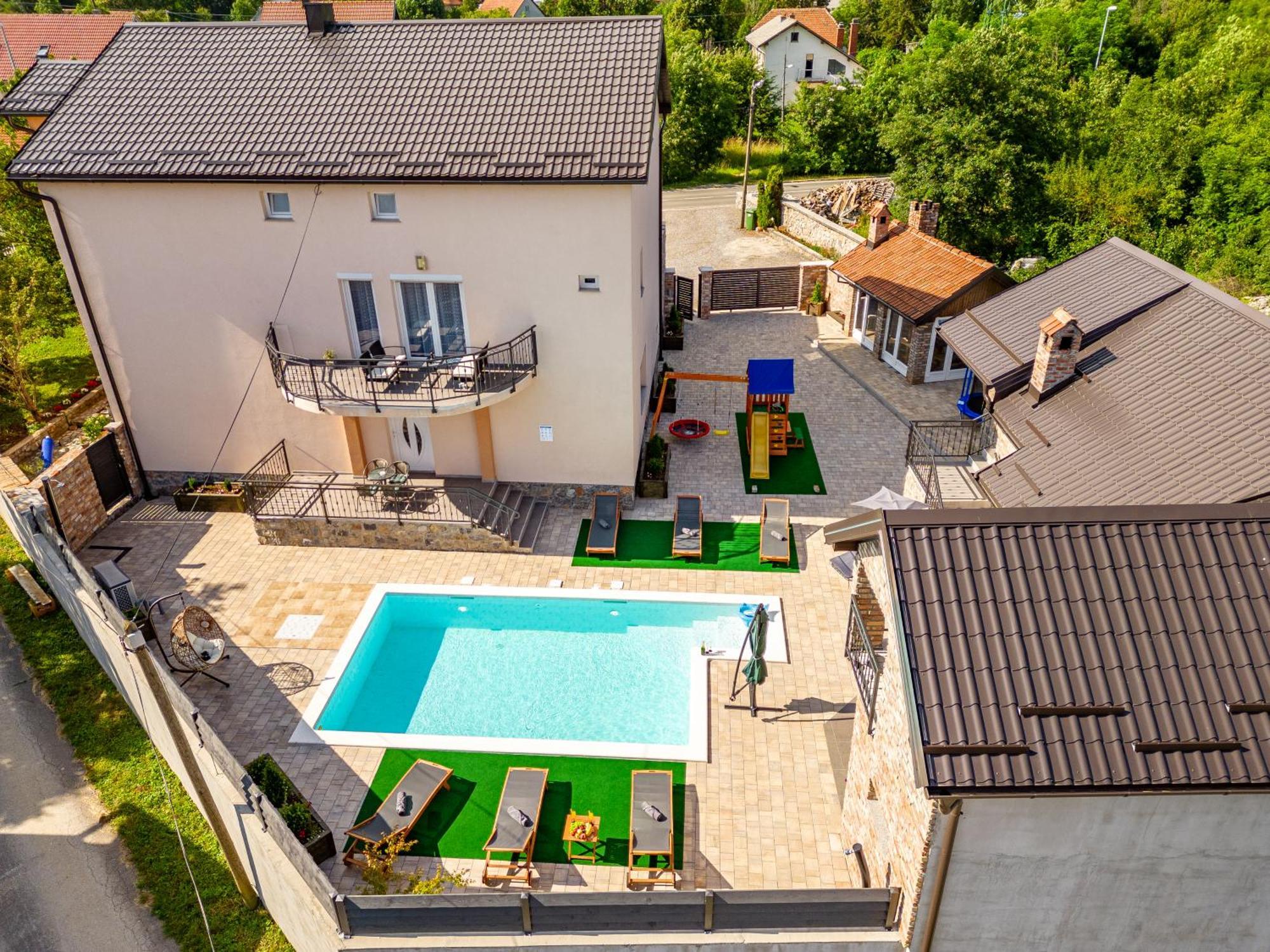Apartman Toni Gračac Buitenkant foto