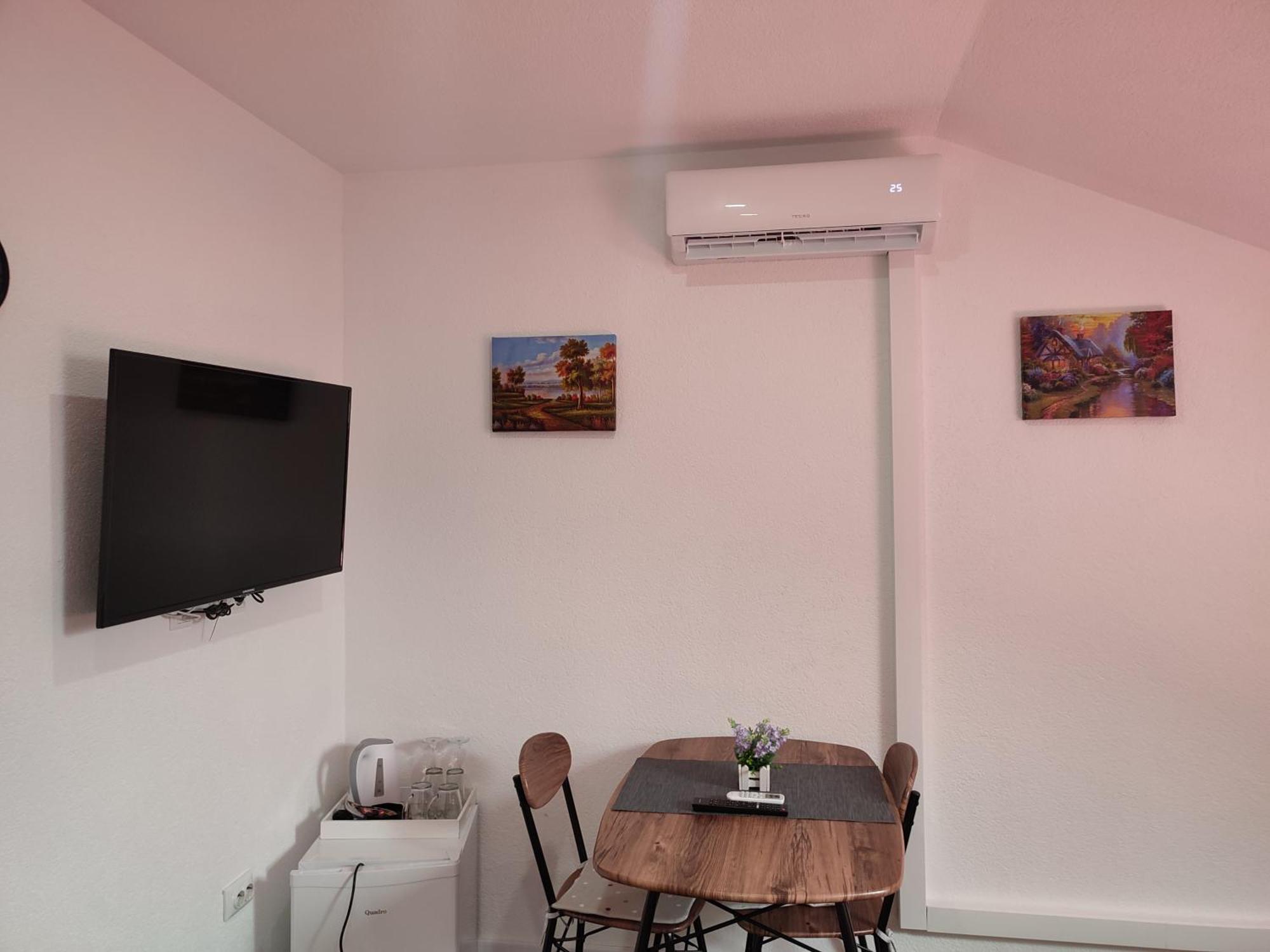 Apartman Toni Gračac Buitenkant foto