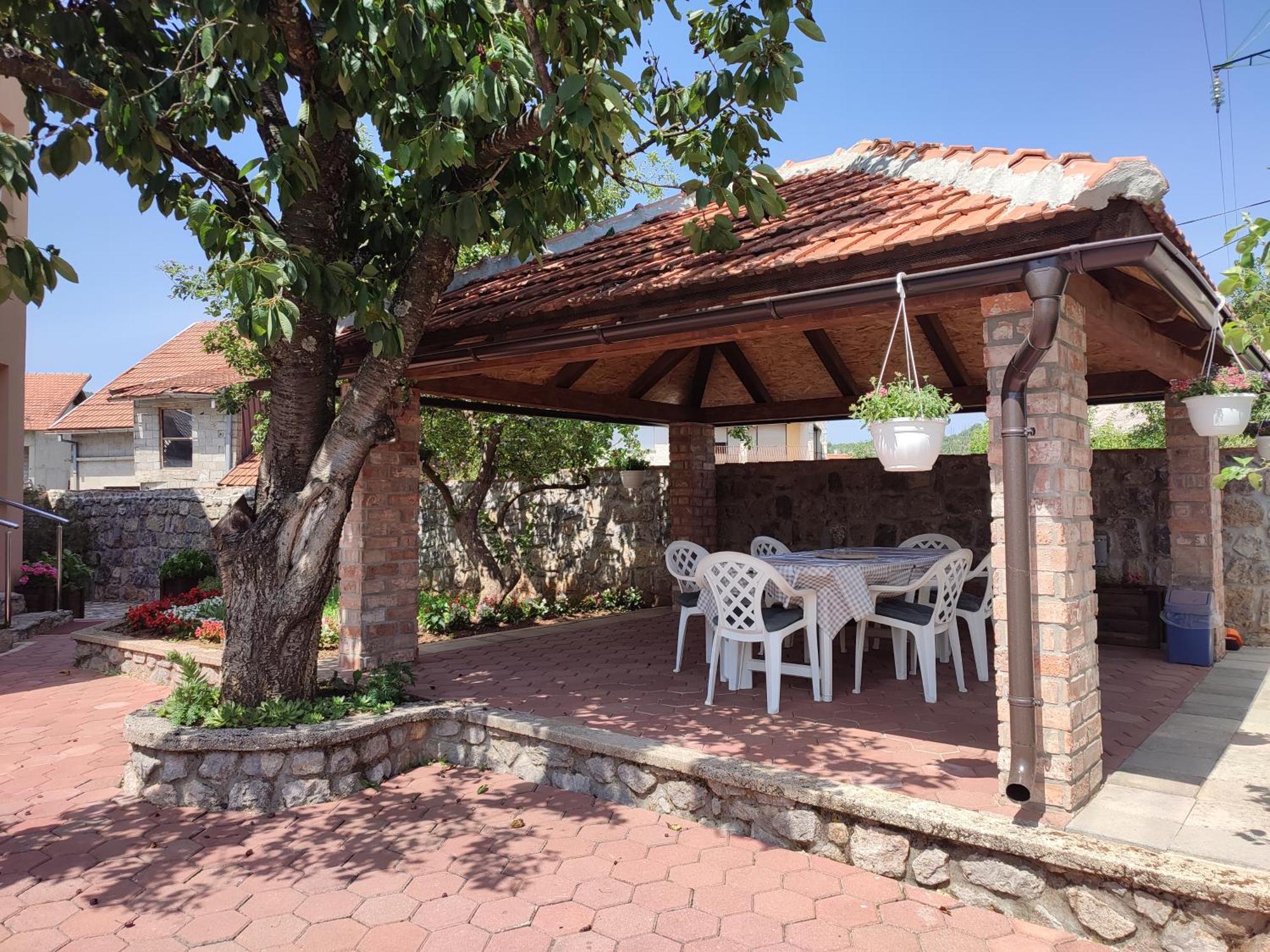 Apartman Toni Gračac Buitenkant foto